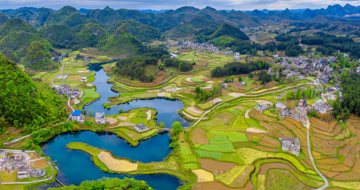 以系統(tǒng)治理理念推進水美鄉(xiāng)村建設(shè)