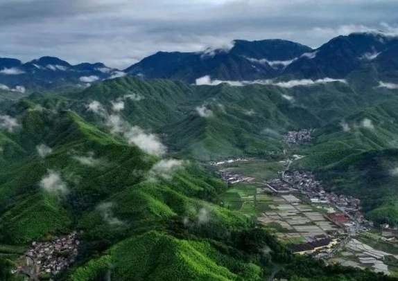 到2030年，碳排放統(tǒng)計核算體系構(gòu)建完成！8部門聯(lián)合印發(fā)《完善碳排放統(tǒng)計核算體系工作方案》